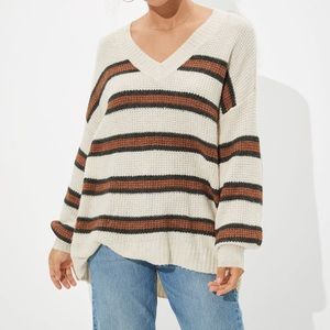 ✰ american eagle oversized v-neck ✰